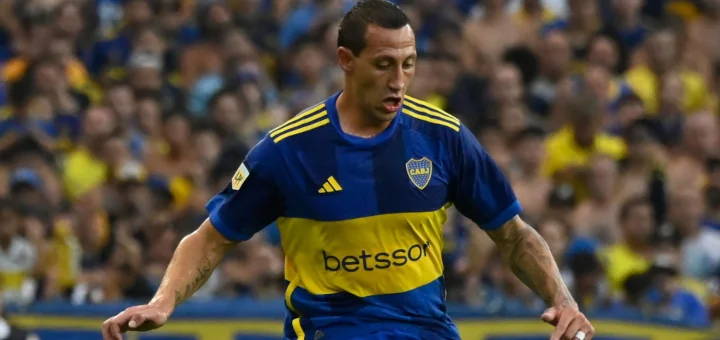 Golazo de Boca!!! Cristian Lema la clavó de tiro libre a los 3 minutos
